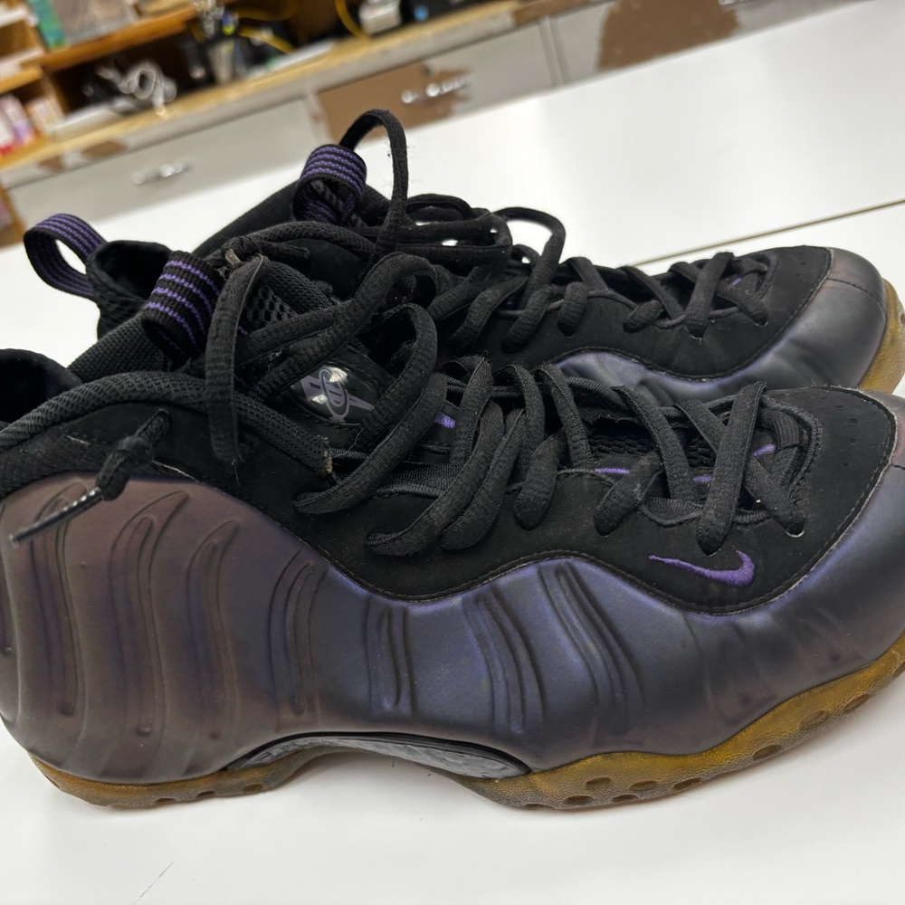 Nike Foamposite  Men's Black and Purple Sneakers